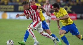 巴萨伤病困扰下迎战巴黎，梅西复出助欧冠备战